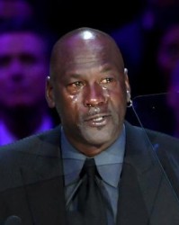 开云体育网站-乔丹曝光和科比最后的短信交流：我没办法删掉它们