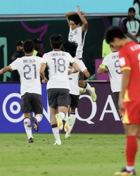 开云体育-感谢崔康熙！他上赛季的病退，让中国U23拥有了一名带刀后卫