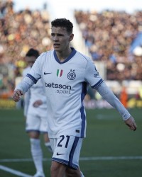 开云体育-记者：亚特兰大有意阿斯拉尼，球员可能被纳入卢克曼的交易中